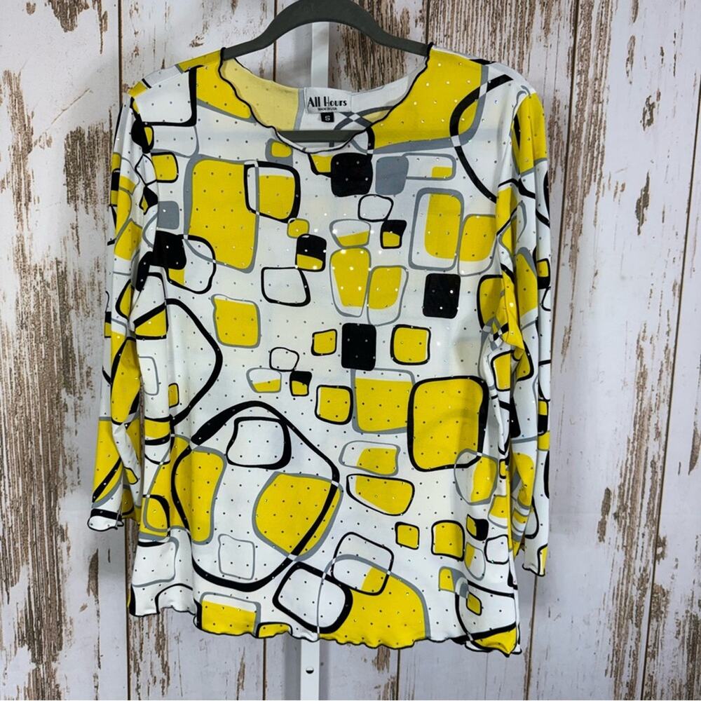 All Hours, Geometric Yellow and Black Glitzy Blouse. Size Small. Excellent cond!